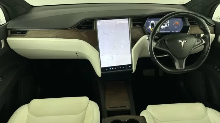 Tesla Model X 100D - Image 4